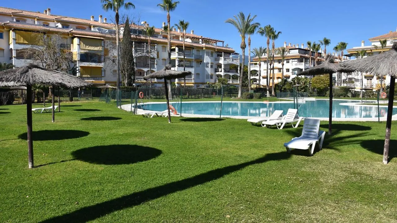Dama Boutique Apt Marbella